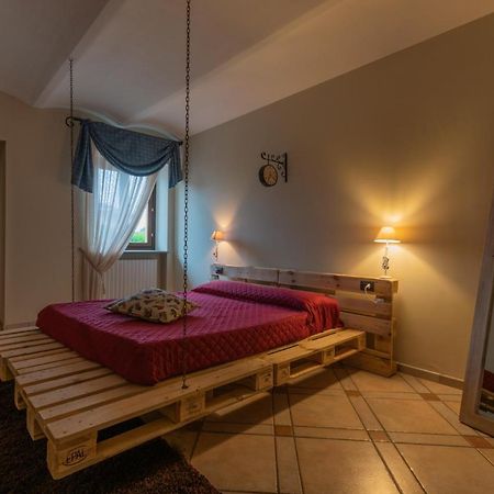 Casa Furno Certe Notti Langhe Bed & Breakfast エクステリア 写真