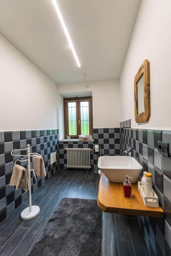 Casa Furno Certe Notti Langhe Bed & Breakfast エクステリア 写真