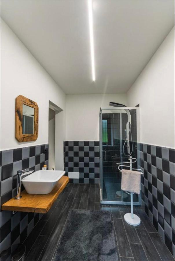 Casa Furno Certe Notti Langhe Bed & Breakfast エクステリア 写真